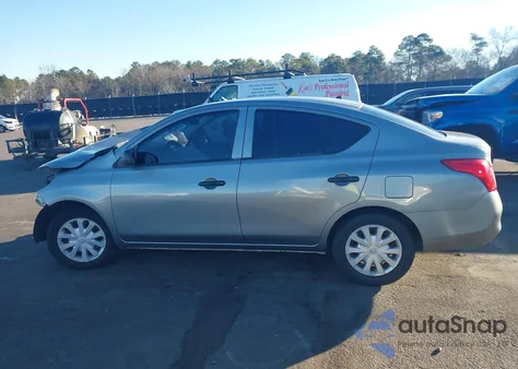 2012 Nissan Versa 1.6 S z USA, uszkodzony, nr VIN 3N1CN7AP1CL802795